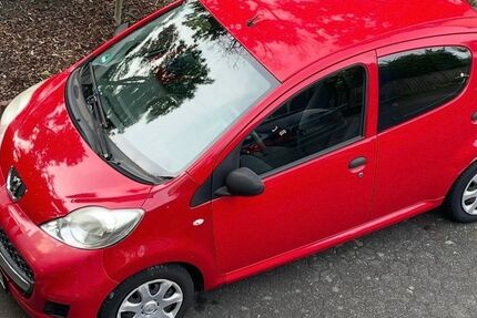 Peugeot 107 134.900 km 1.400 &euro; Bonn 53173