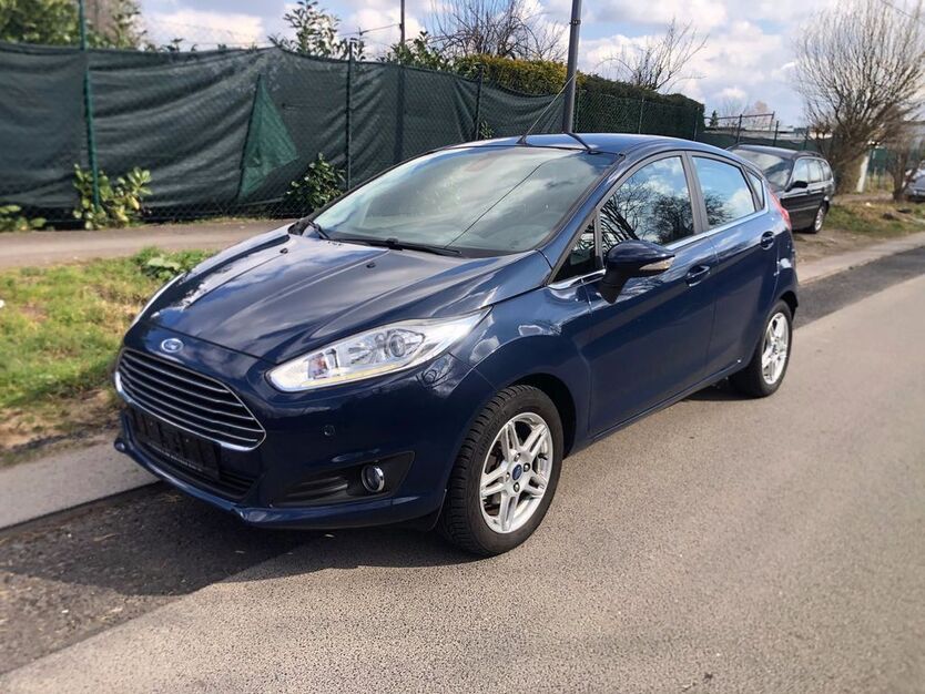 Ford Fiesta 107.000 km 5.400 € Köln 50739