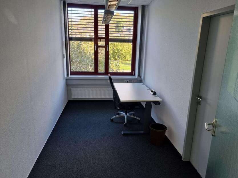 Büro in Bonn 690 € 10.73 m²