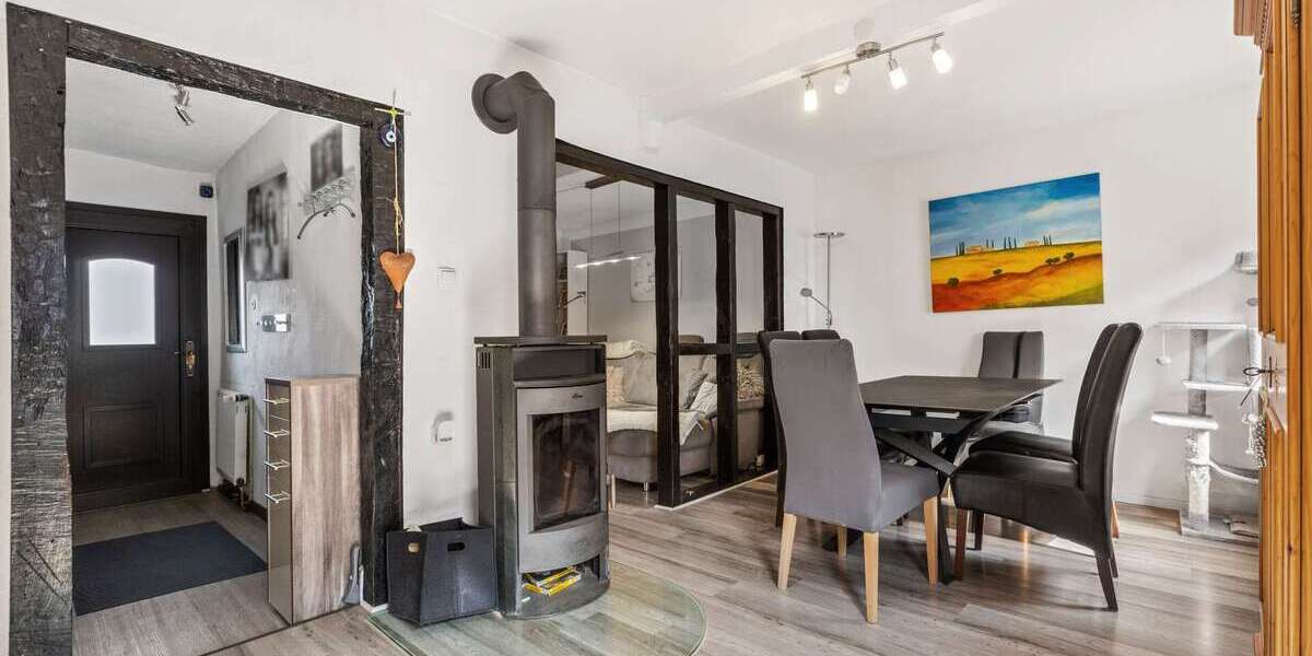 Einfamilienhaus Erftstadt - 6 Zimmer, 144 m&sup2;, 400.000&euro; | Angebot:26512955