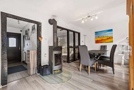 Haus Erftstadt - 6 Zimmer, 144 m&sup2;, 400.000&euro; | Angebot:26512955