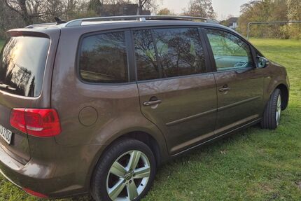 VW Touran 201.140 km 8.550 &euro; Wesseling 50389