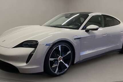 Porsche Taycan 42.358 km 64.800 &euro; Köln 50823