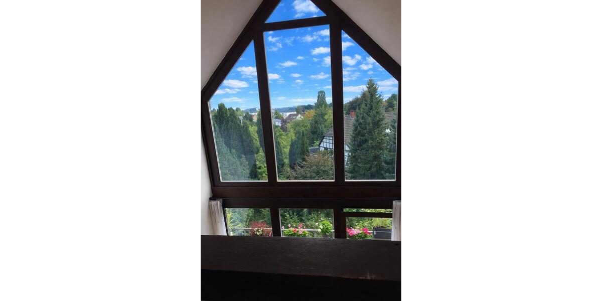 Maisonettenwohnung Bergisch Gladbach Alt-Frankenforst - 3 Zimmer, 90 m&sup2;, 1.250&euro; | Angebot:26137736