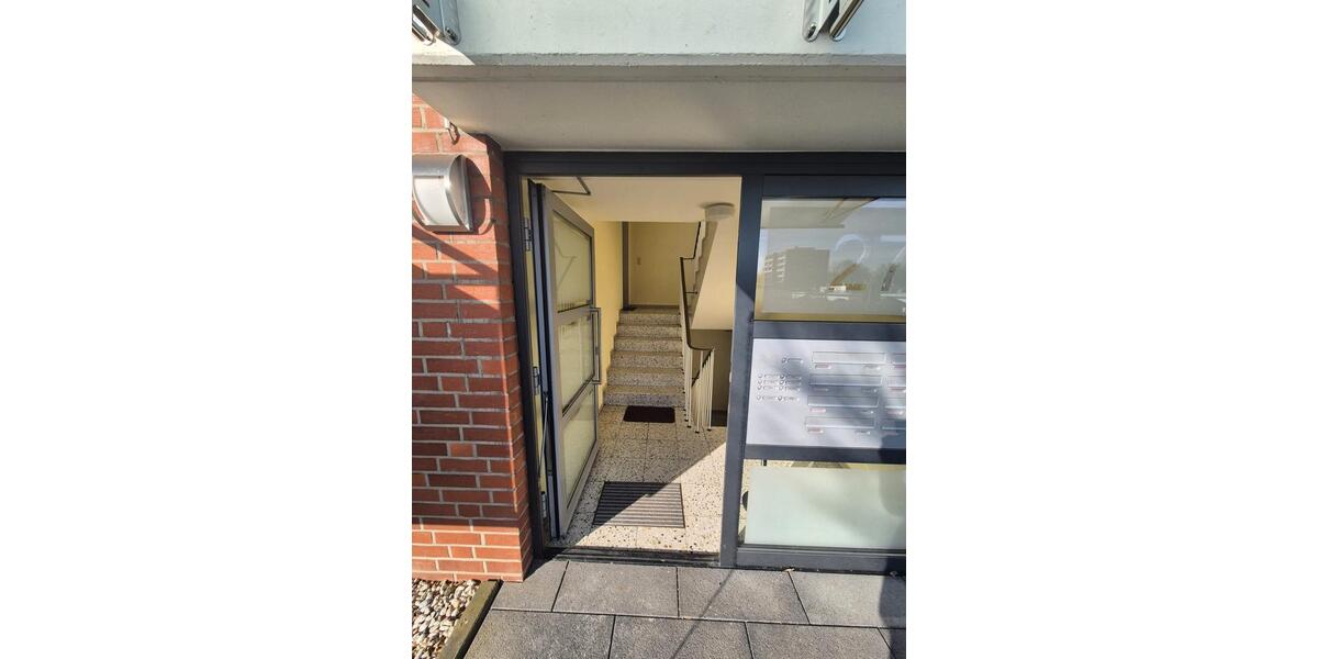 Etagenwohnung Frechen - 2 Zimmer, 62 m&sup2;, 1.100&euro; | Angebot:26337649