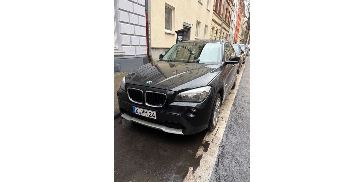 BMW X1 117.403 km 7.299 &euro; Köln 51145