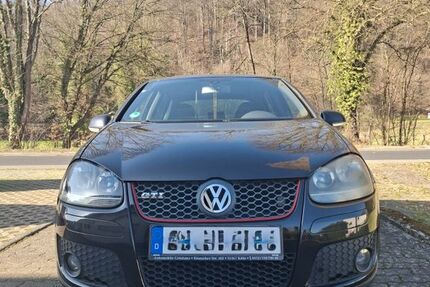 VW Golf 277.416 km 3.999 &euro; Hennef (Sieg) 53773