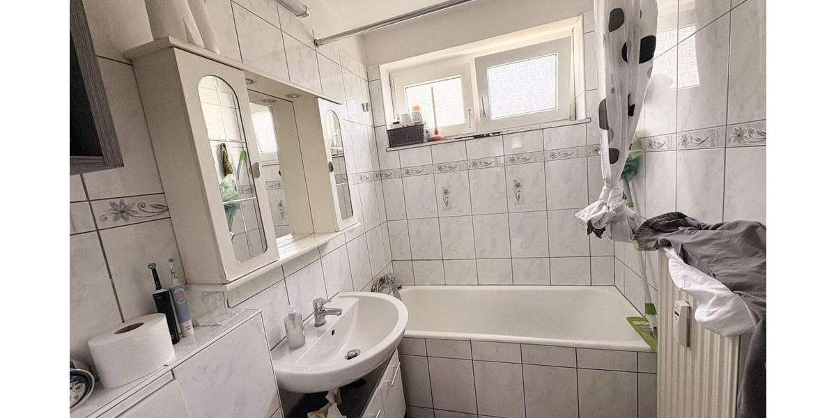 Etagenwohnung Köln / Kalk Kalk - 3 Zimmer, 73 m&sup2;, 290.000&euro; | Angebot:25929167