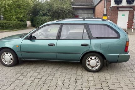 Toyota Corolla 189.000 km 2.999 € Köln 50825