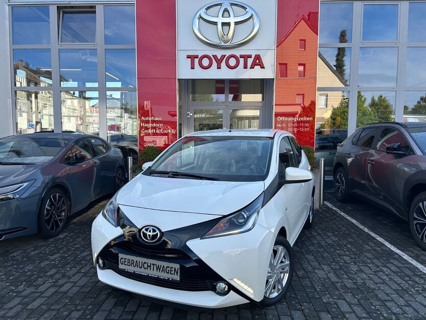 Toyota Aygo (X) 72.000 km 8.300 € Bad Neuenahr 53474