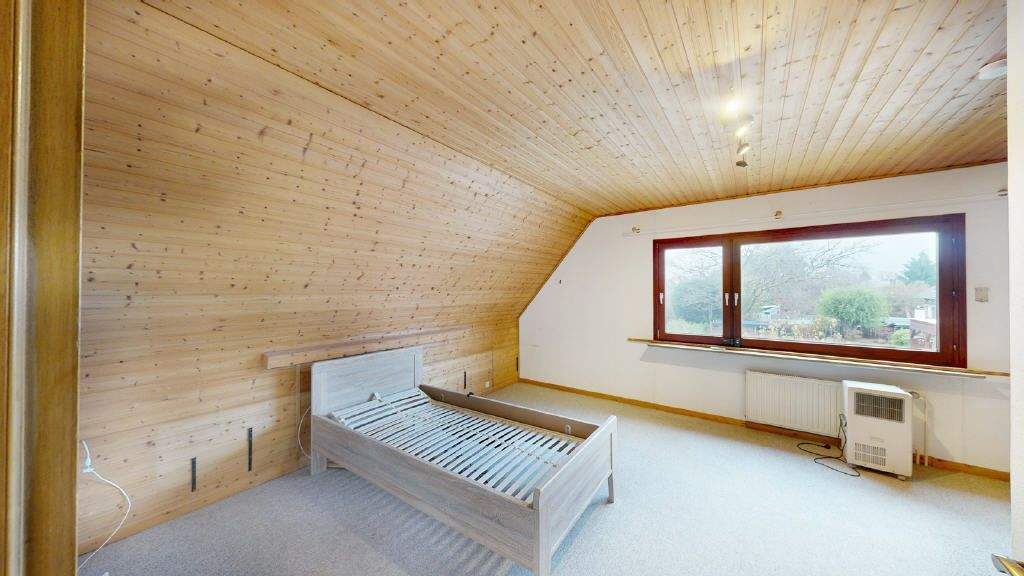 Einfamilienhaus Erftstadt Lechenich - 5 Zimmer, 140 m&sup2;, 350.000&euro; | Angebot:24609891