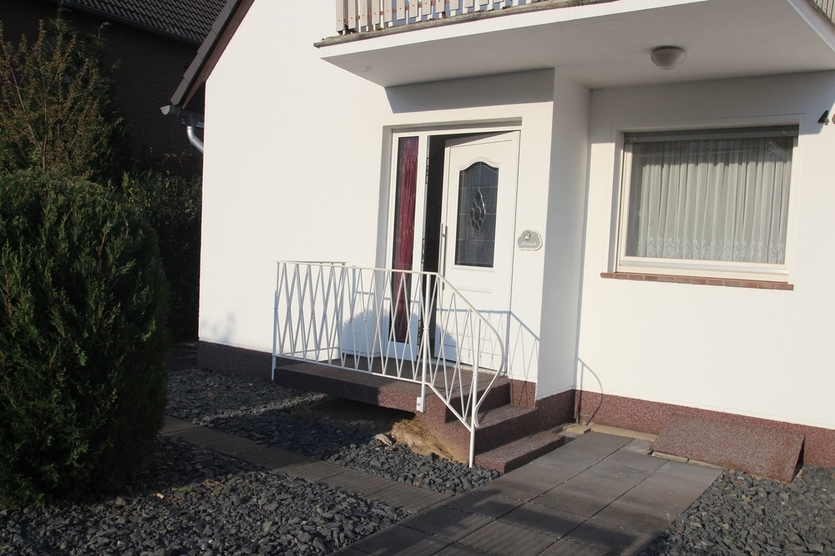 Mit 3D: Ein- bis Zweifamilienhaus in Köln-Wahnheide mit zusätzlichem Grundstück! 6 zimmer