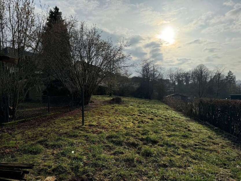 Grundstück zu verkaufen in Eitorf 200.000 € 1200 m²