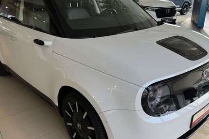 Honda e 44.691 km 15.990 &euro; Brühl 50321