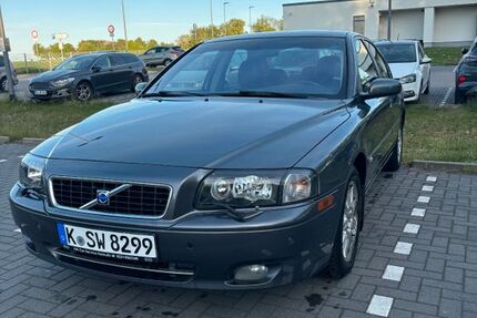 Volvo S80 157.000 km 6.100 &euro; Köln 50737