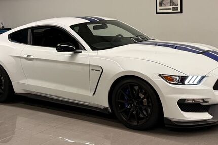 Ford Mustang 20.000 km 62.500 &euro; Köln 51149