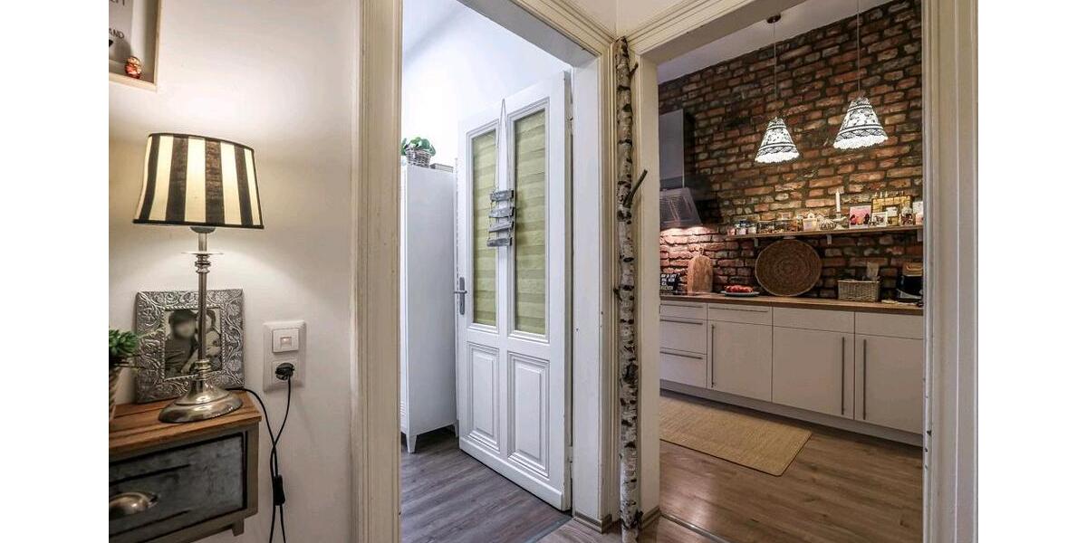 Etagenwohnung Troisdorf - 2 Zimmer, 80 m&sup2;, 1.200&euro; | Angebot:24772524