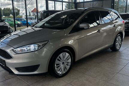 Ford Focus 142.000 km 7.200 € Erftstadt 50374