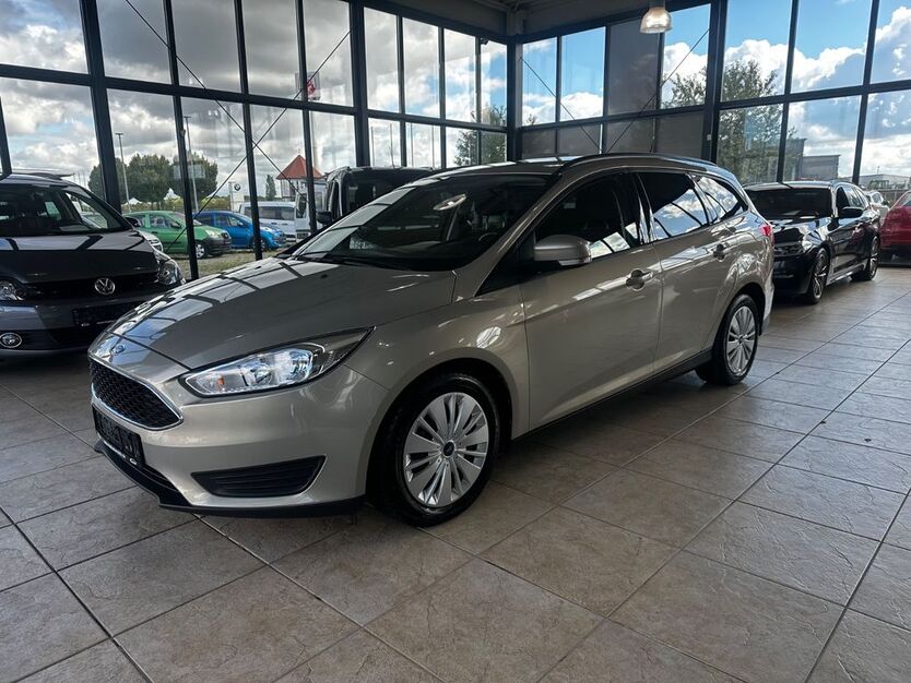 Ford Focus 142.000 km 7.200 € Erftstadt 50374