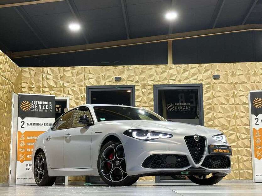 Alfa Romeo Giulia 34.800 km 34.999 € Swisttal 53913