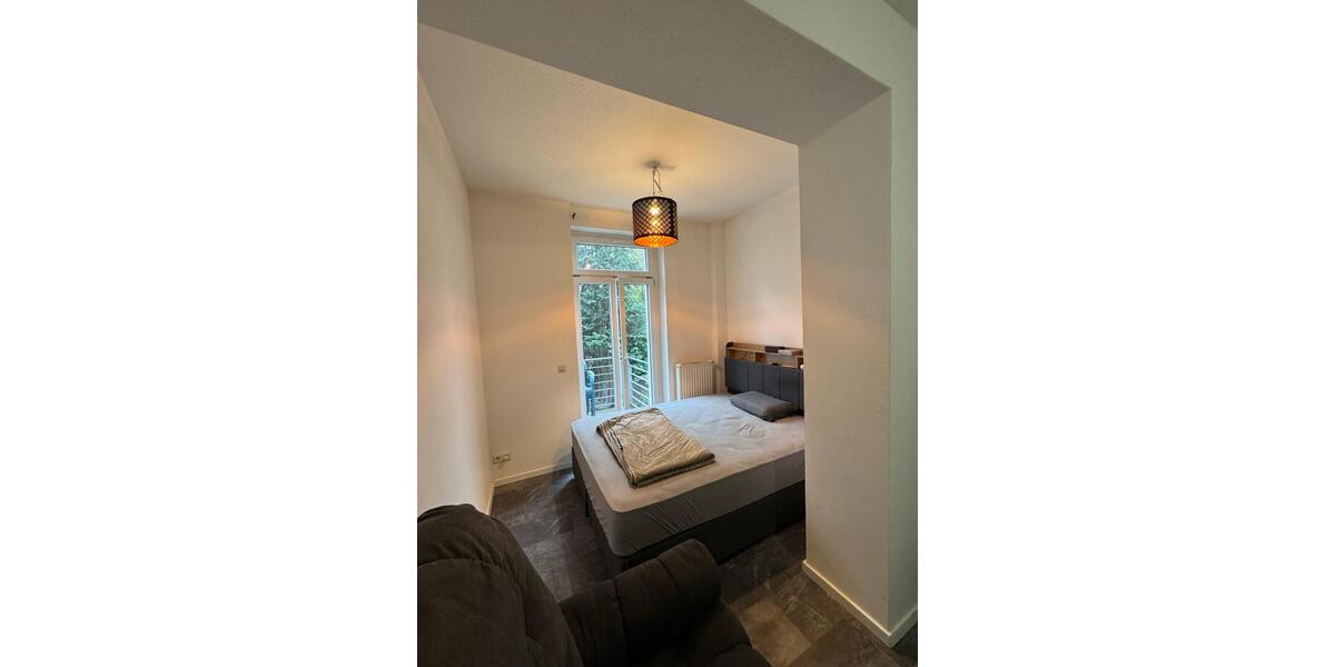 Erdgeschoßwohnung Bonn - 1.5 Zimmer, 35 m&sup2;, 650&euro; | Angebot:24754660