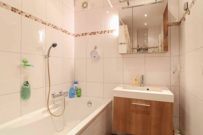 Ideale Gelegenheit: 4-Zimmer-Eigentumswohnung mit Küche, Balkon und TG-Stellplatz in Kerpen-Türnich