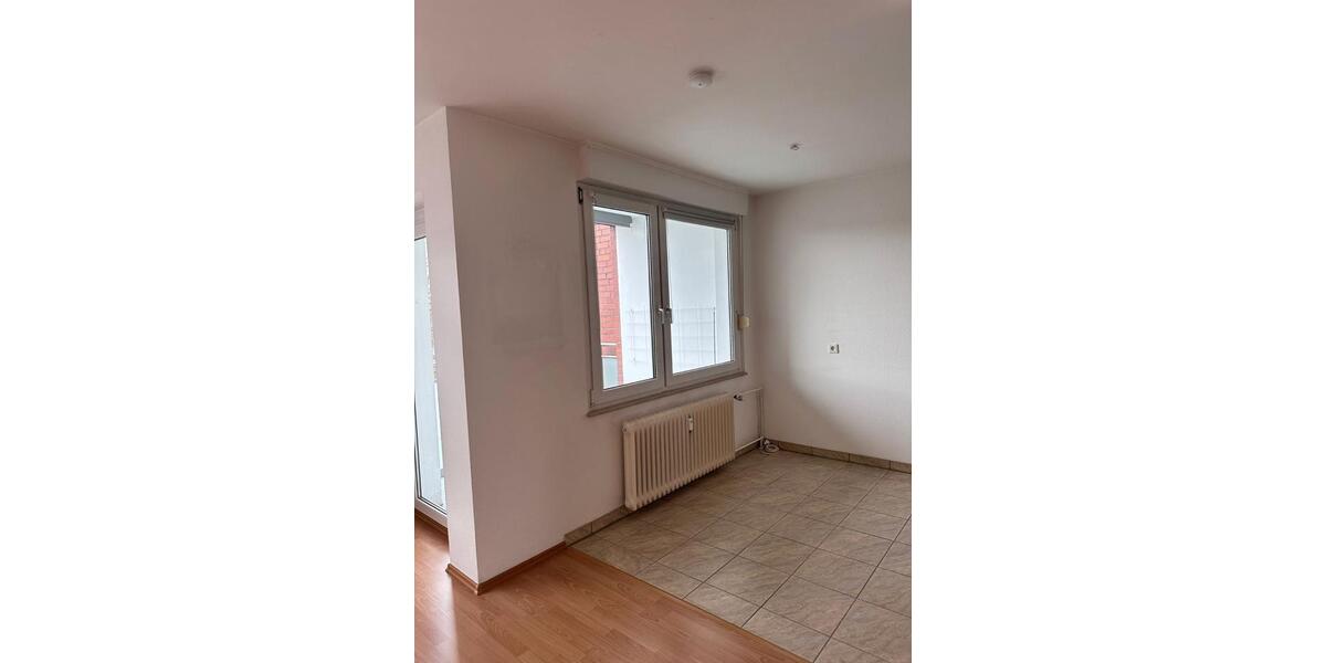 Etagenwohnung Frechen - 2 Zimmer, 62 m&sup2;, 1.100&euro; | Angebot:26337649