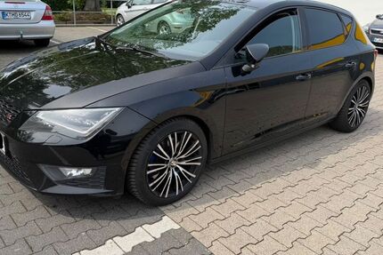 Seat Leon 217.000 km 9.650 &euro; Köln 51061