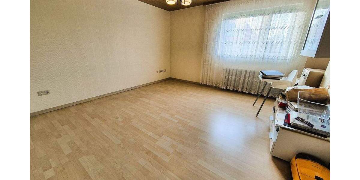 Reihenmittelhaus Köln Gremberghoven - 5 Zimmer, 85 m&sup2;, 315.000&euro; | Angebot:24333360