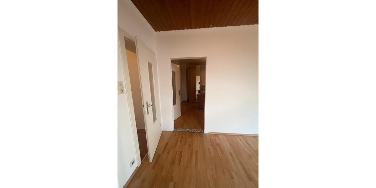 Etagenwohnung Bonn Dransdorf - 2 Zimmer, 50 m&sup2;, 1.000&euro; | Angebot:25794750