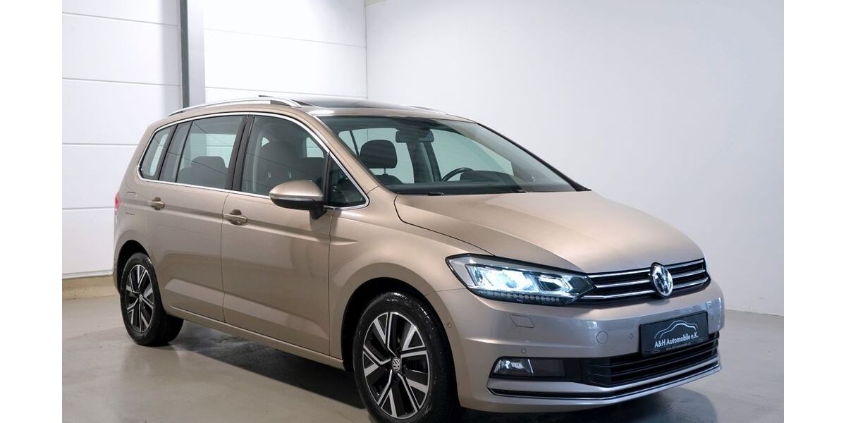 VW Touran 141.403 km 17.490 &euro; Hürth bei Köln 50354
