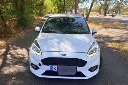 Ford Fiesta 106.000 km 9.700 &euro; Köln 50668