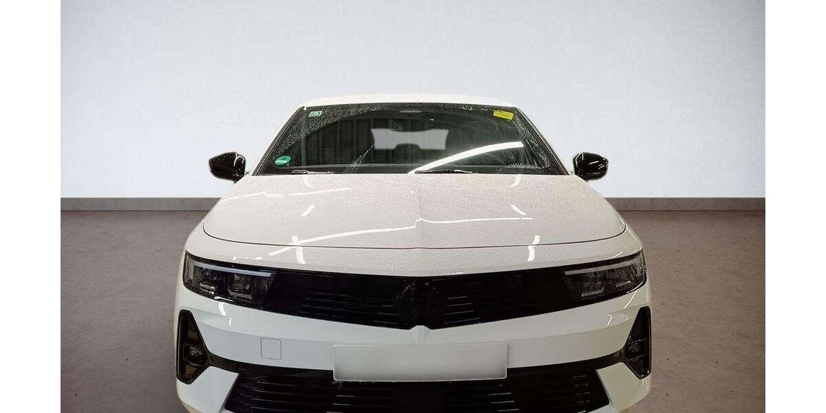 Opel Astra 13.400 km 31.199 &euro; Meckenheim 53340