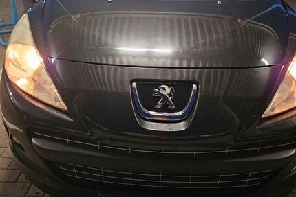 Peugeot 207 180.000 km 2.500 &euro; Meckenheim 53340
