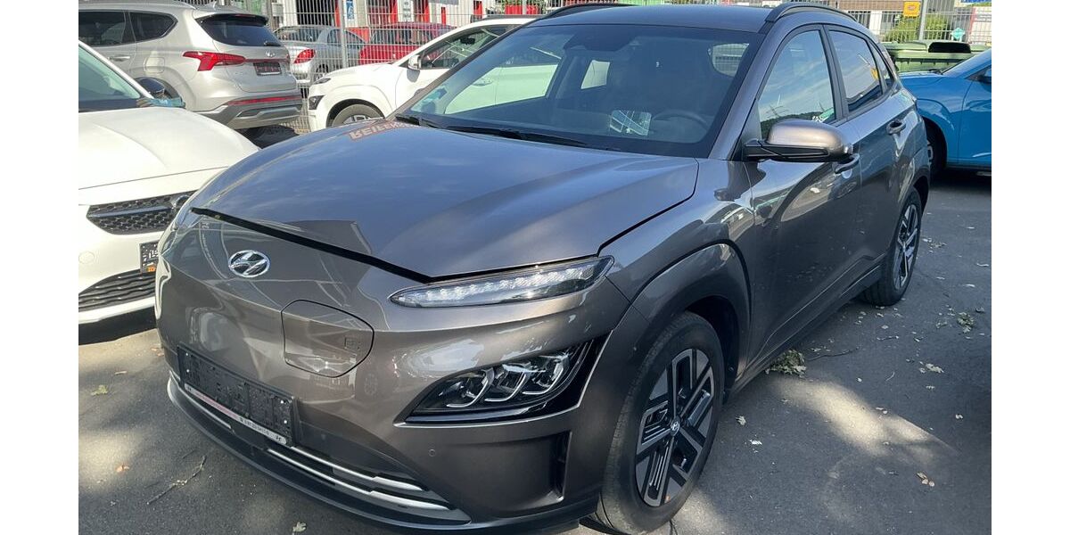 Hyundai KONA 38.614 km 24.000 &euro; Eitorf 53783