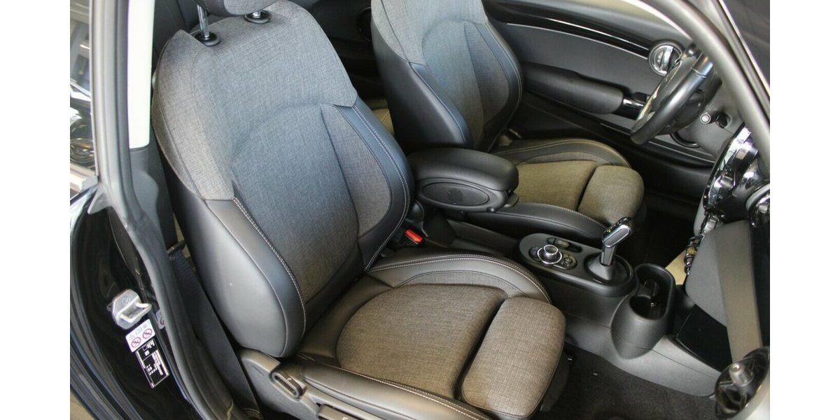 Mini Cooper SE Classic Trim 39.998 km 16.480 &euro; Euskirchen 53881