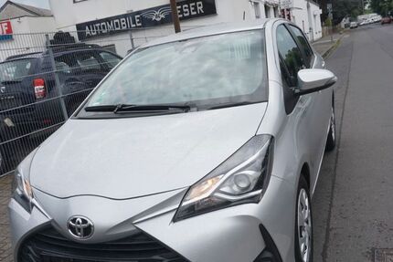 Toyota Yaris 152.000 km 7.499 € Köln 51143