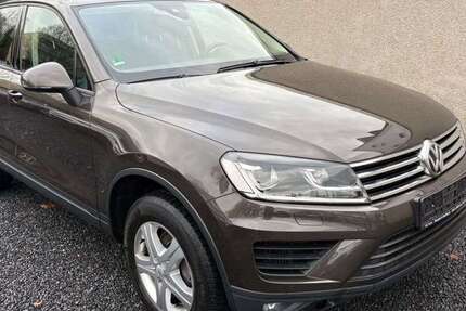 VW Touareg 235.000 km 13.900 &euro; Bergisch Gladbach 51469