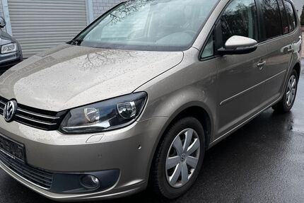 VW Touran 330.000 km 4.980 &euro; Much 53804