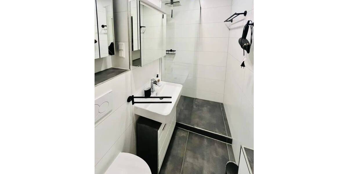 Etagenwohnung Köln Zollstock - 2 Zimmer, 47 m&sup2;, 1.040&euro; | Angebot:26306464