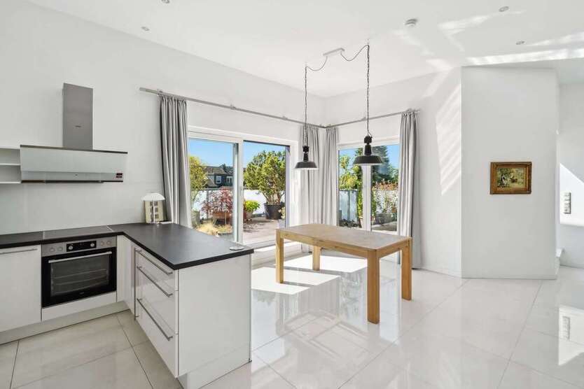 Wohnung zum Mieten in Bergisch Gladbach 1.720 € 123 m²