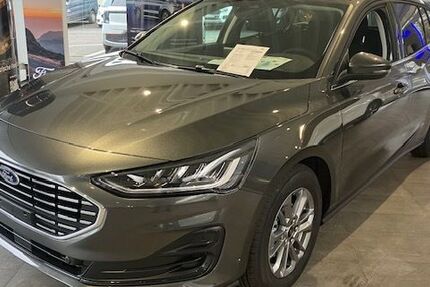 Ford Focus 5.611 km 28.990 &euro; Hennef (Sieg) 53773