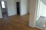 Neue Dachgeschosswohnung mit Flair im Energiesparhaus mit moderner Heiztechnik in Bonn - Dachgeschoßwohnung Bonn Dransdorf | Angebot:24049014