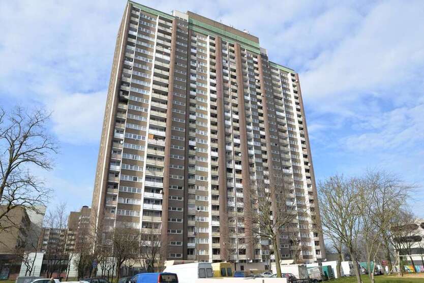 Wohnung zum Kaufen in Köln 49.500 € 29.3 m²