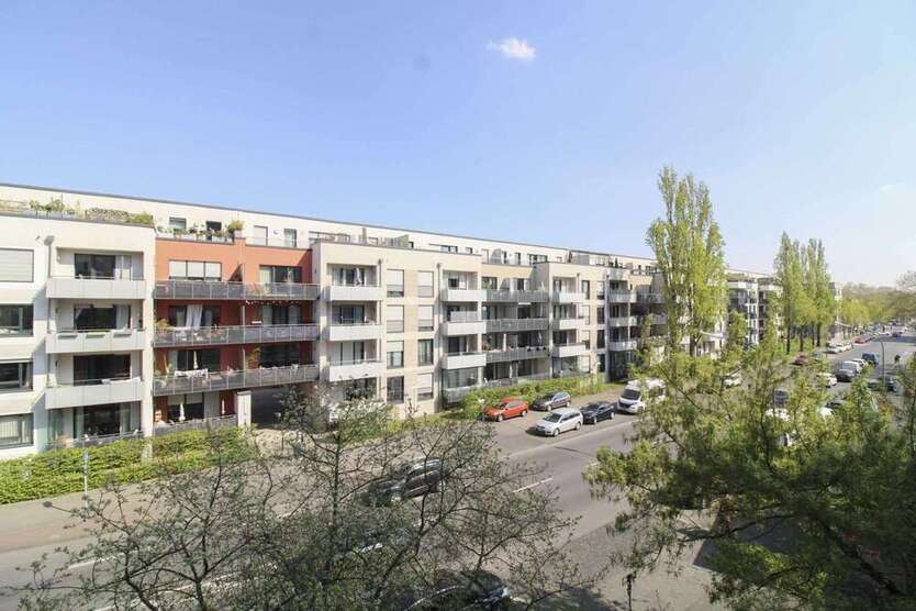 Wohnung zum Kaufen in Köln 249.000 € 76.12 m²