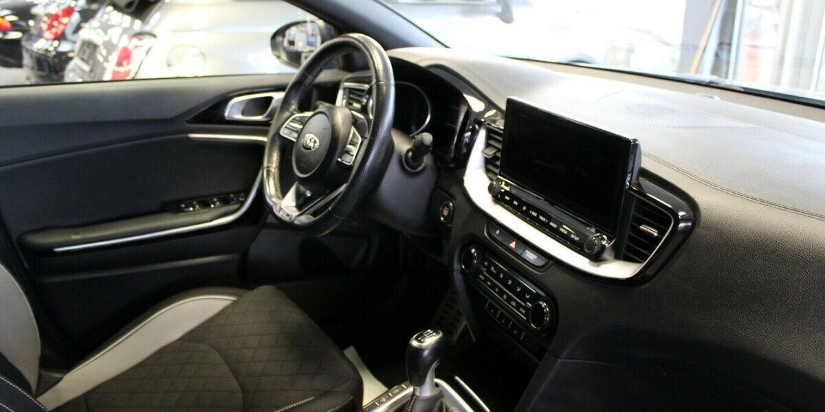 Kia ProCeed 1.4 T-GDI OPF GT-Line 59.995 km 17.980 &euro; Euskirchen 53881