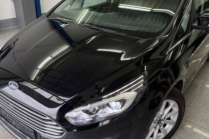Ford S-Max 161.616 km 12.990 &euro; Köln 50829