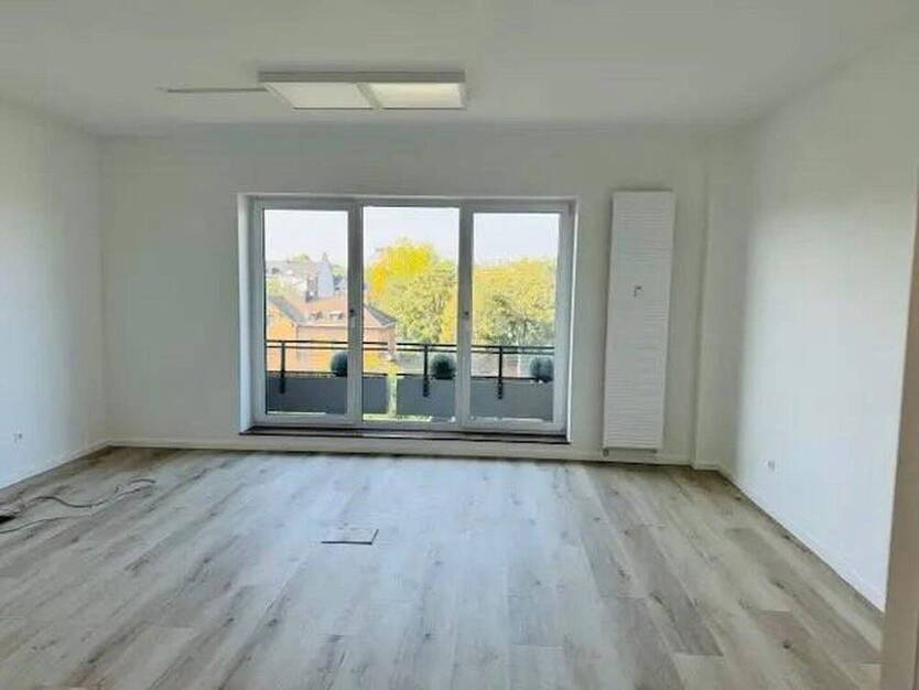 Bürogemeinschaft in Frechen-Königsdorf: Büroraum verfügbar - ruhig & top angebunden