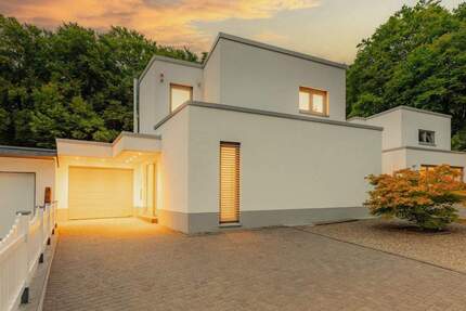 Architektonisches Juwel mit Spa und Smart-Home-Komfort - stilvolles Familienleben in BGL-Nußbaum 6 zimmer
