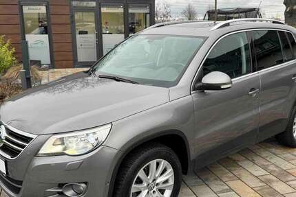 VW Tiguan 90.875 km 10.550 &euro; Bornheim 53332